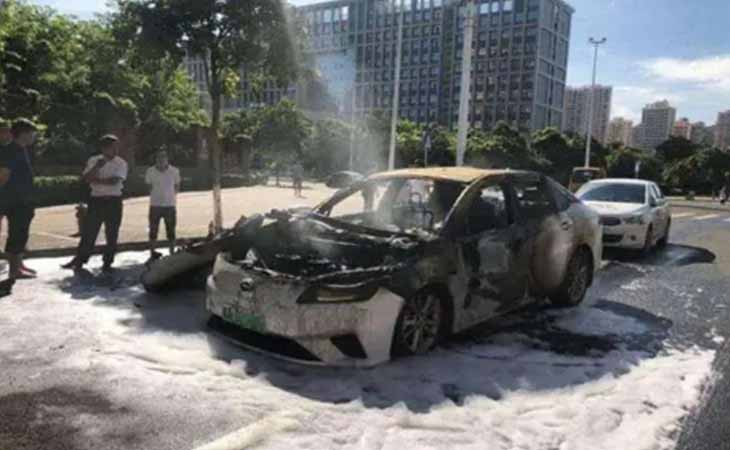 廣汽新能源特斯拉又燒了，【潤康】高鉻輥套對此看法